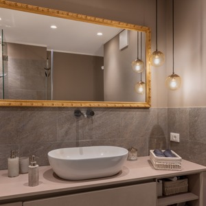 Sanierung Dachgeschoss-Wohnung