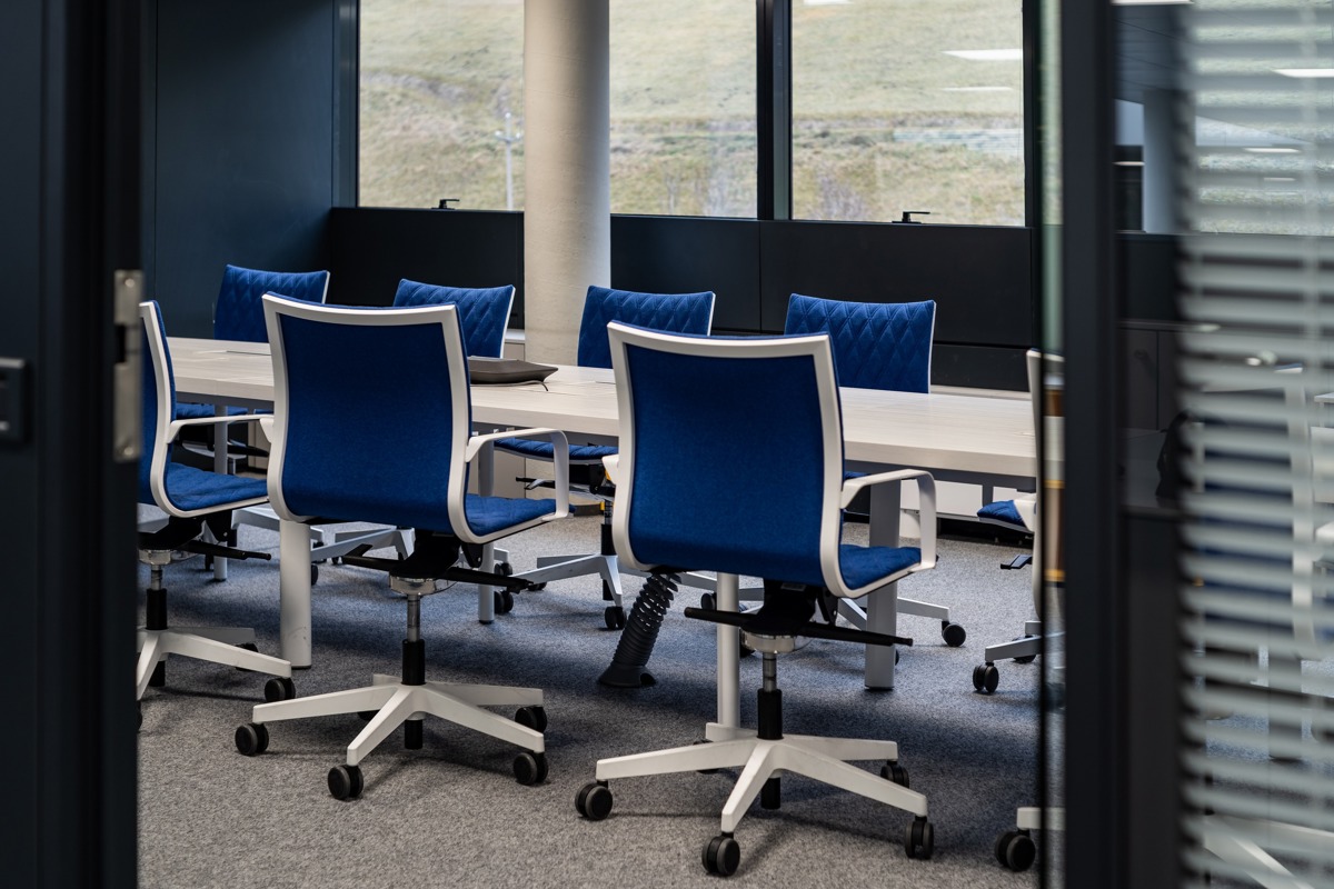 Einrichtung von Büros und Praxen