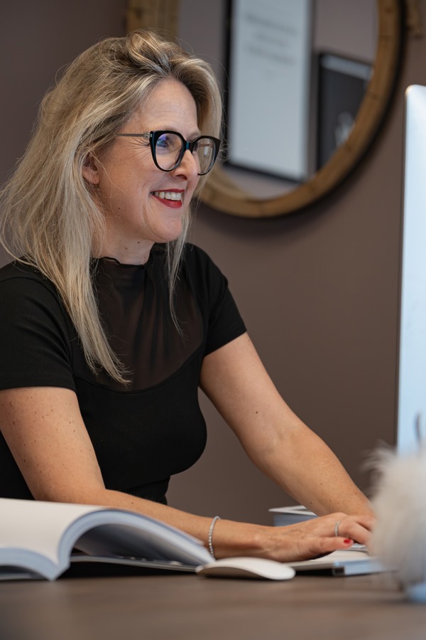 „Mit SELECTIV finden Sie einen Partner für die Inneneinrichtung, der Ihnen den richtigen Mix aus Design, Funktionalität und Kosten zusammenstellt.“