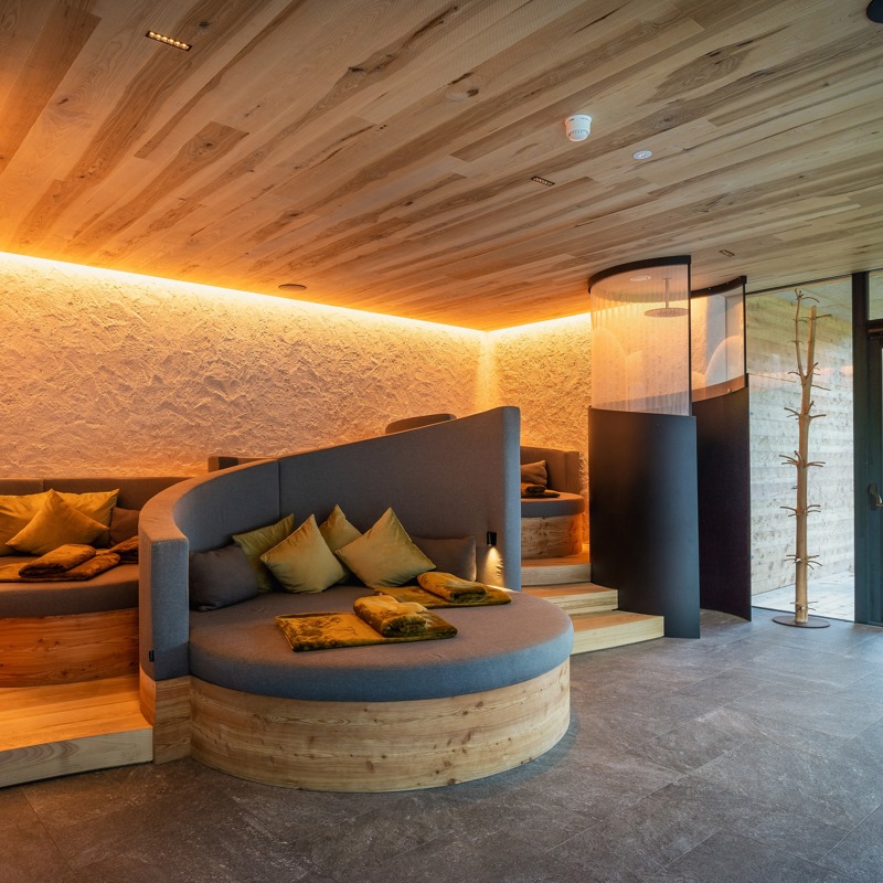 Chalets Valsegg - das Waldbad